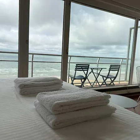 With Fantastic Seaview Ostend